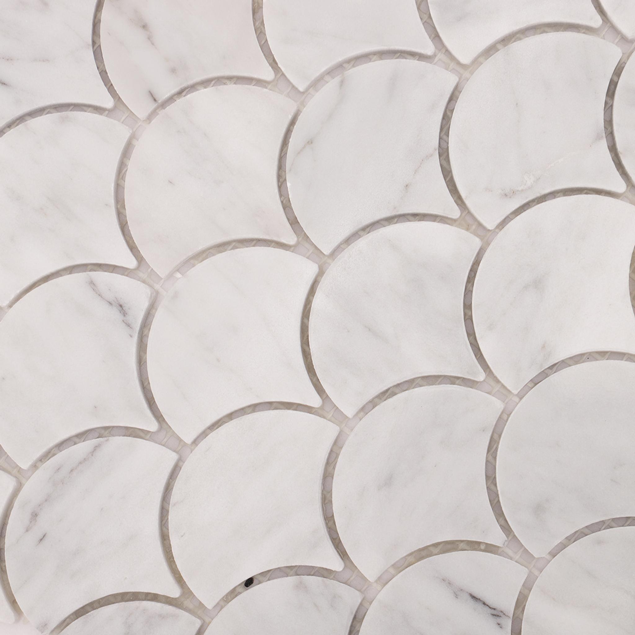 Carrara White Fish Scale Mosaic Tiles — mosaic vảy cá (fish scale) bằng đá marble trắng & trắng Carrara