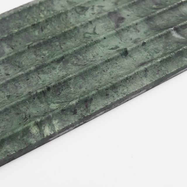 Green Marble Fluted Wall Tile for Luxury Bar and Restaurant Interiors — mosaic rãnh sọc (fluted) bằng đá marble xanh lục