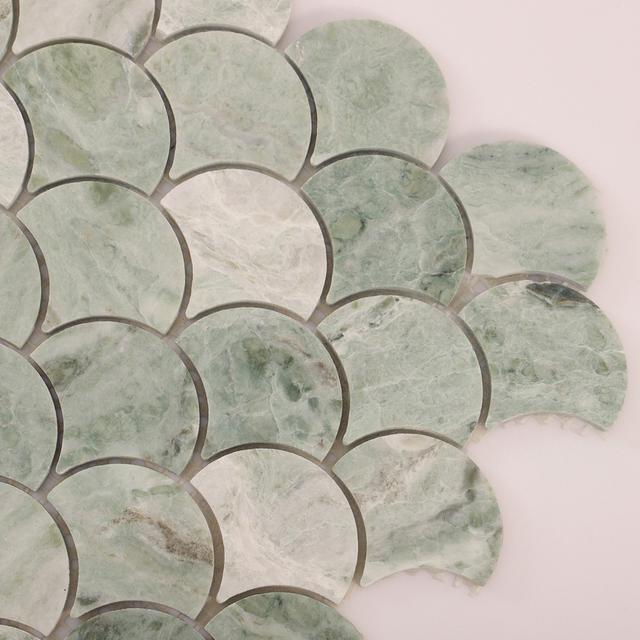 Emerald Green Marble Fish Scale Mosaic Tiles — mosaic vảy cá (fish scale) bằng đá marble xanh lục