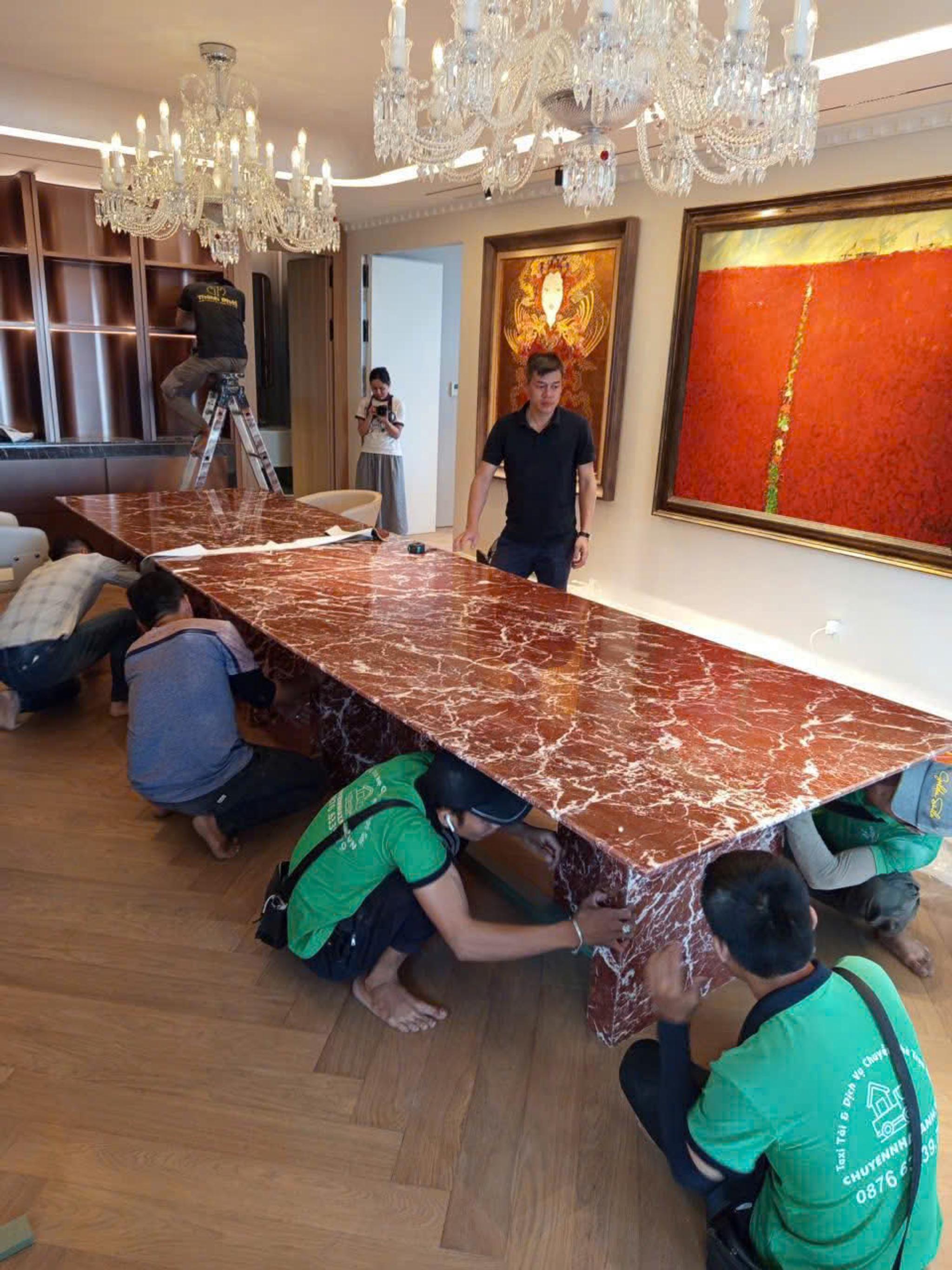Bàn ăn đá — Marble đỏ Rosso Levanto