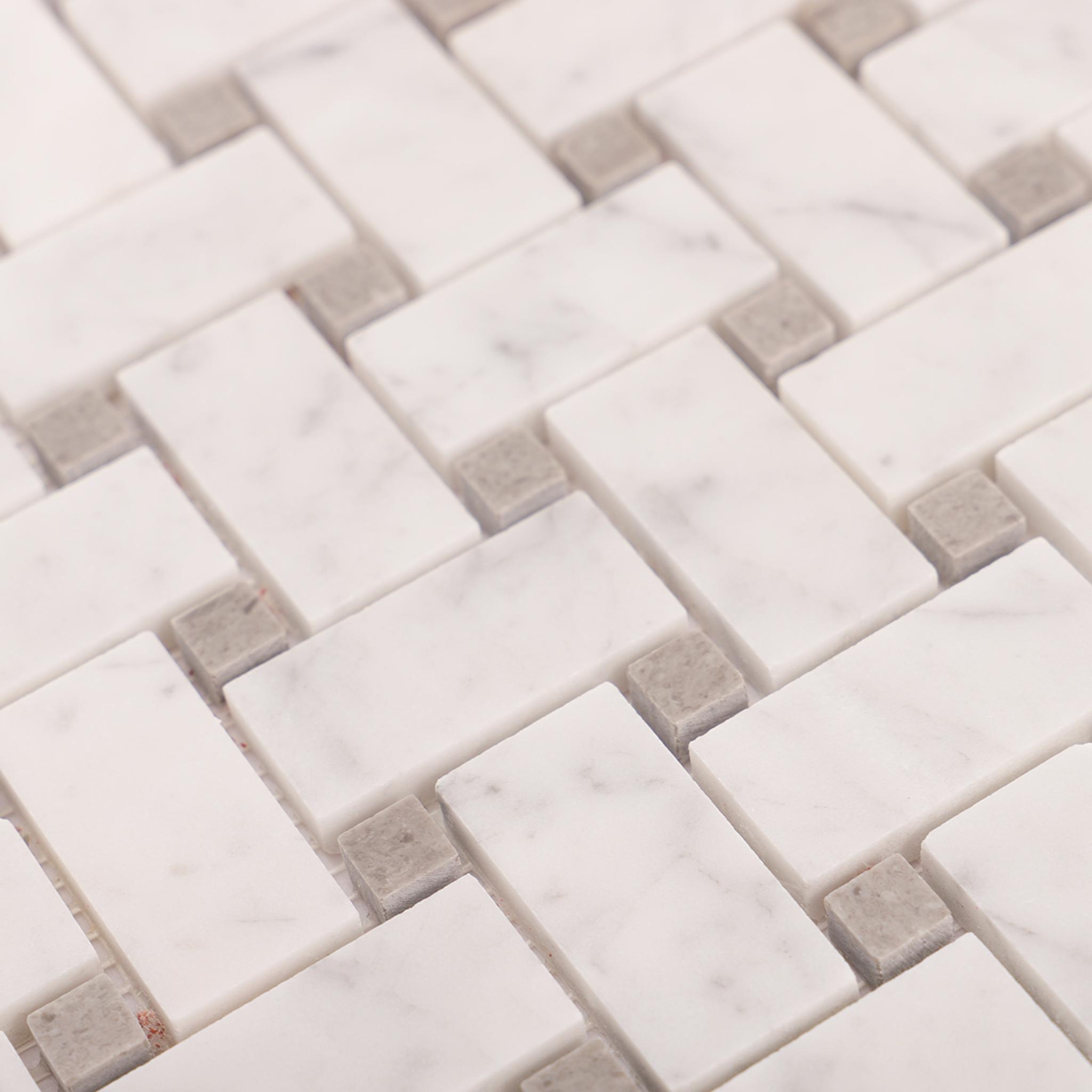 Carrara White Basketweave Marble Mosaic — mosaic đan rổ (basketweave) bằng đá marble trắng Carrara
