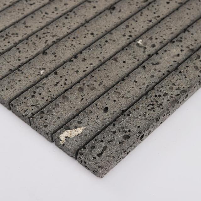 Black Lava Stone Fluted Mosaic Tile for Walls and Fireplaces — mosaic rãnh sọc (fluted) bằng đá marble đen