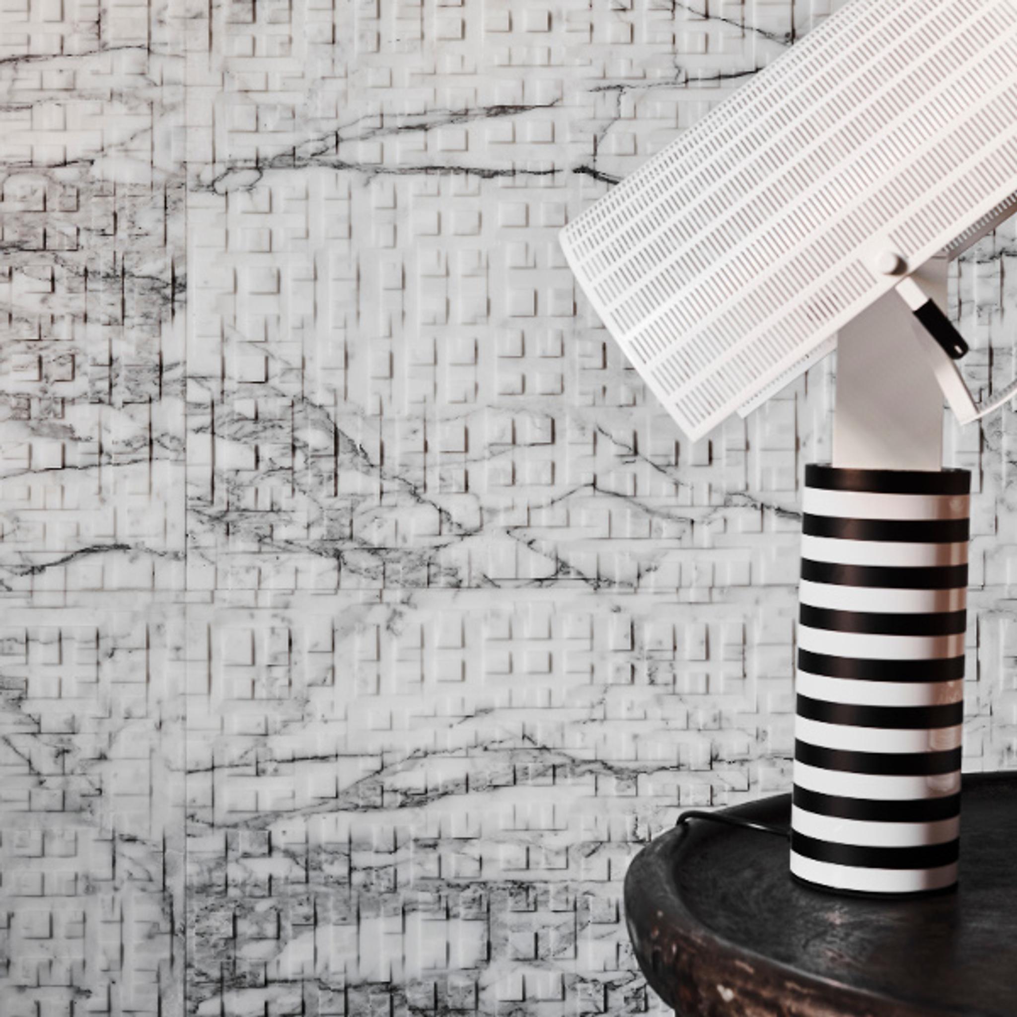 Vách đá 3D Polis — bề mặt đá tự nhiên điêu khắc nổi khối, Lithos