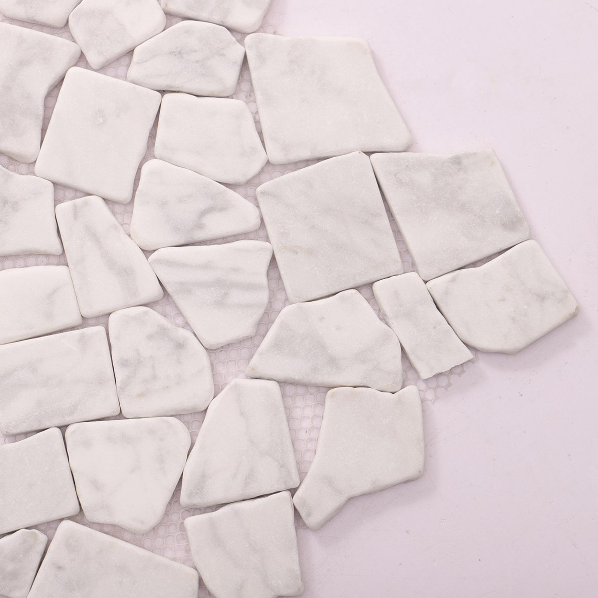 Cracked White Carrara Marble Mosaic Tile — mosaic ghép nghệ thuật bằng đá marble trắng & trắng Carrara