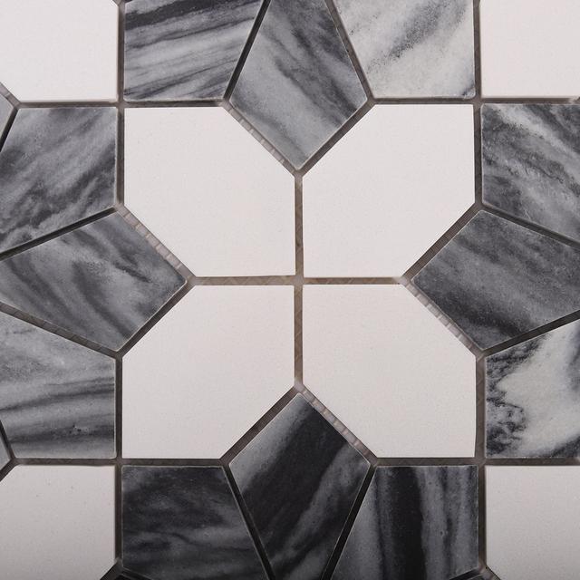Gray and White Floral Marble Mosaic Tile with Gold Accent — mosaic hoa văn waterjet bằng đá marble trắng & vàng