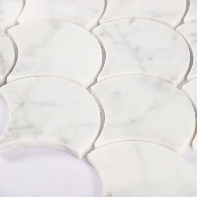 Carrara White Marble Fish Scale Mosaic Tile For Bathroom and Kitchen — mosaic vảy cá (fish scale) bằng đá marble trắng & trắng Carrara
