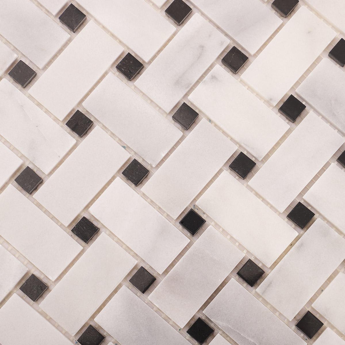 Carrara White and Black Basketweave Marble Mosaic Tiles — mosaic đan rổ (basketweave) bằng đá marble đen & trắng