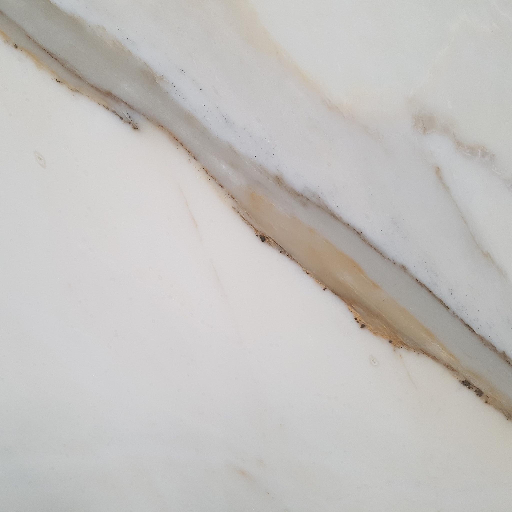 Đá Calacatta — marble trắng vân vàng/xám Ý — Calacatta Gold — vân cận cảnh