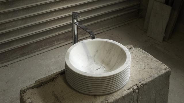 Lavabo Introverso45 — lavabo đá tự nhiên Rochelle