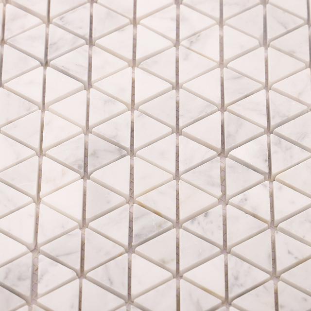 Carrara White Marble Geometric Triangle Mosaic Tiles — mosaic ghép nghệ thuật bằng đá marble trắng & trắng Carrara