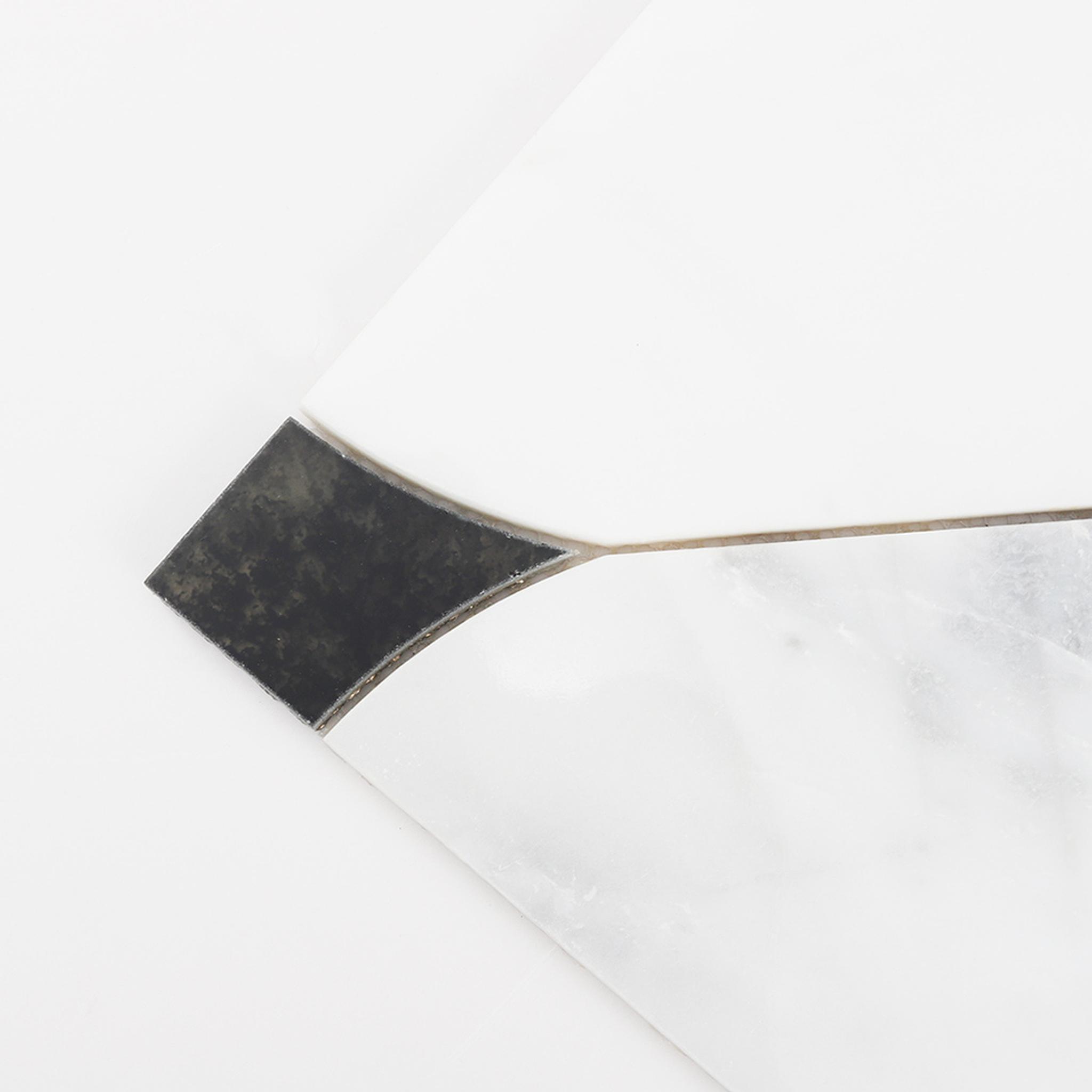 White Marble and Black Glass Waterjet Tile Square Wall Mosaic — mosaic hoa văn waterjet bằng đá marble đen & trắng