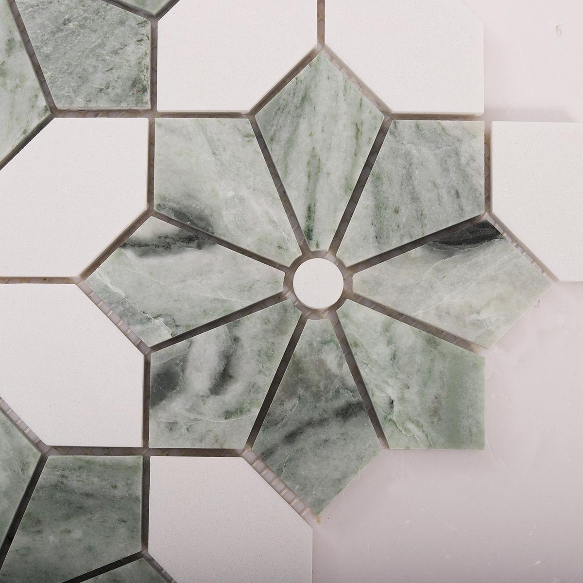 Green and White Floral Marble Mosaic Tiles with Round Center — mosaic tròn (penny round) bằng đá marble trắng & xanh lục