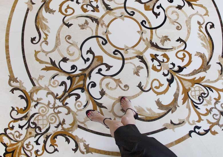 Hoa văn đá khảm marble Versailles — Rochelle Couture