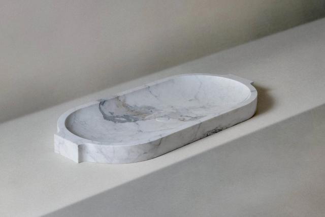 Lavabo Silk — nội thất đá Rochelle Stone