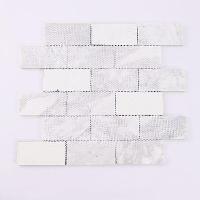 White Marble and Black Glass Mosaic Subway Tile — mosaic subway (gạch thẻ) bằng đá marble đen & trắng