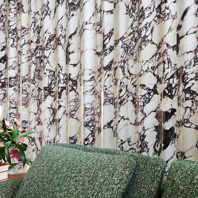 Vách đá 3D Chiffon — bề mặt đá tự nhiên điêu khắc nổi khối, Lithos