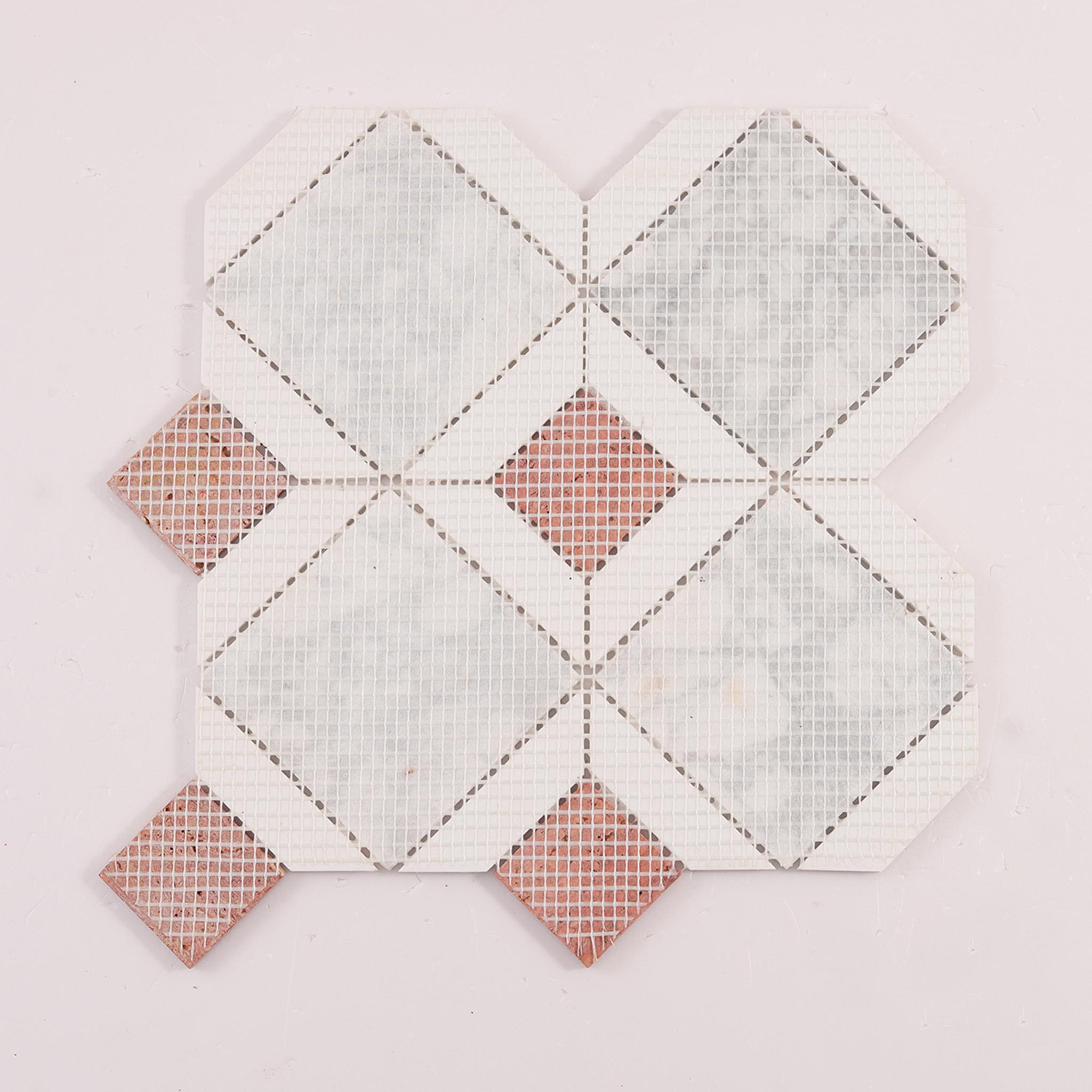 Octagon Carrara and Red Marble Mosaic Tiles — mosaic ghép nghệ thuật bằng đá marble trắng & đỏ