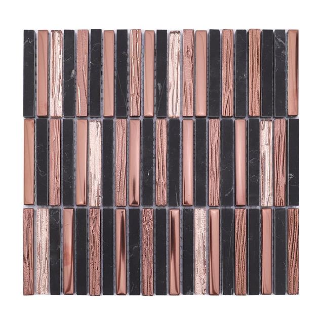 Rose Gold Glass and Black Marble Mosaic Strip Tile — mosaic thanh dài (linear) bằng đá marble đen & vàng