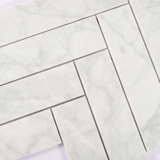 Carrara White Large Herringbone Marble Mosaic — mosaic xương cá bằng đá marble trắng Carrara