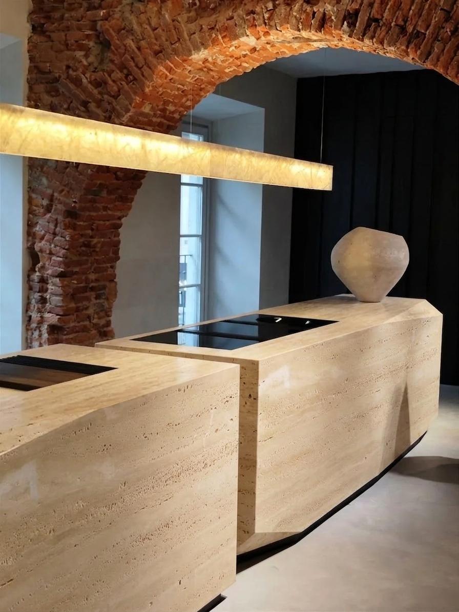 Đảo bếp travertine — Travertine kem