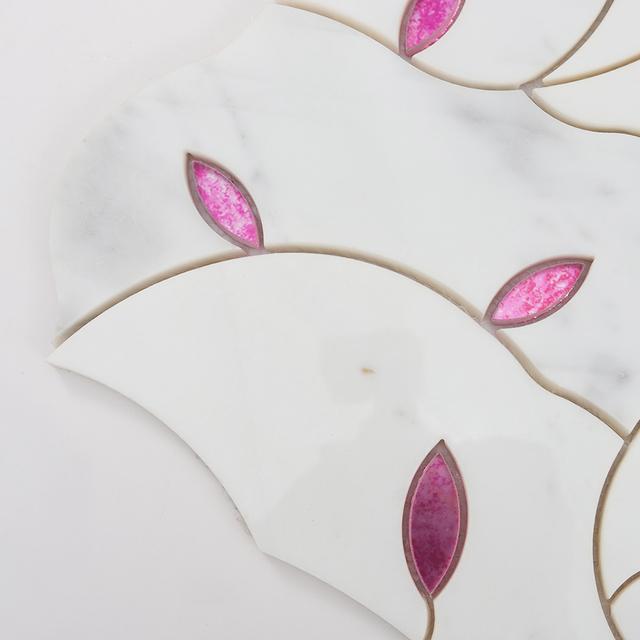 White Marble and Glass Waterjet Mosaic Tile  Curved Pattern Pink Glass — mosaic hoa văn waterjet bằng đá marble trắng & hồng