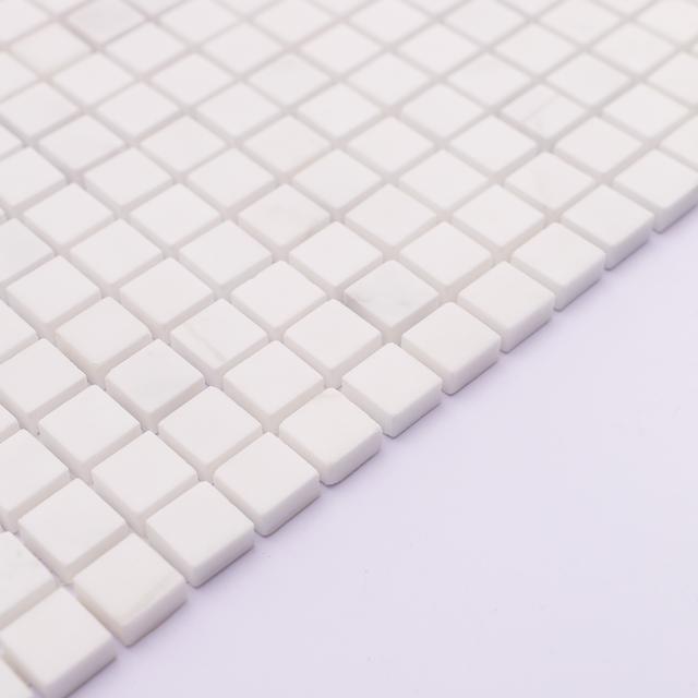 Small Square White Polished Marble Mosaic Tiles — mosaic vuông bằng đá marble trắng