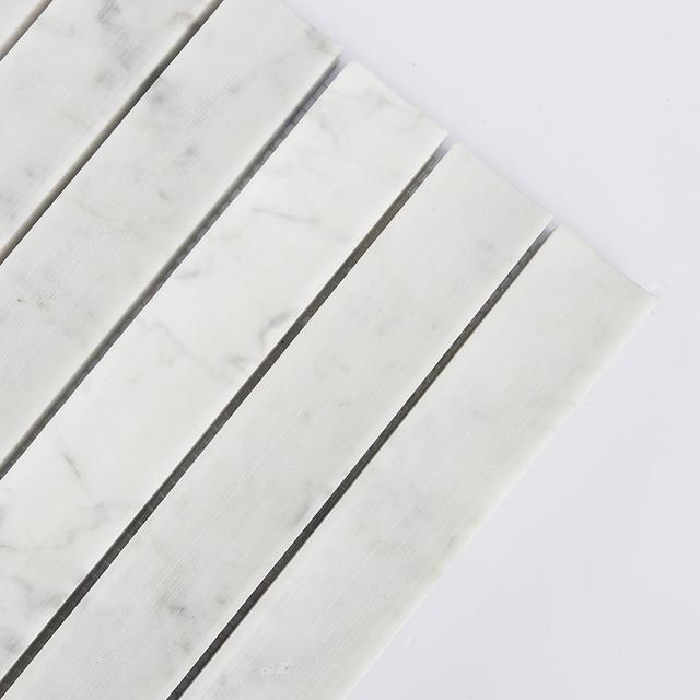 Carrara White Fluted Marble Kit Kat Tile Bathroom Wall Mosaic — mosaic rãnh sọc (fluted) bằng đá marble trắng & trắng Carrara