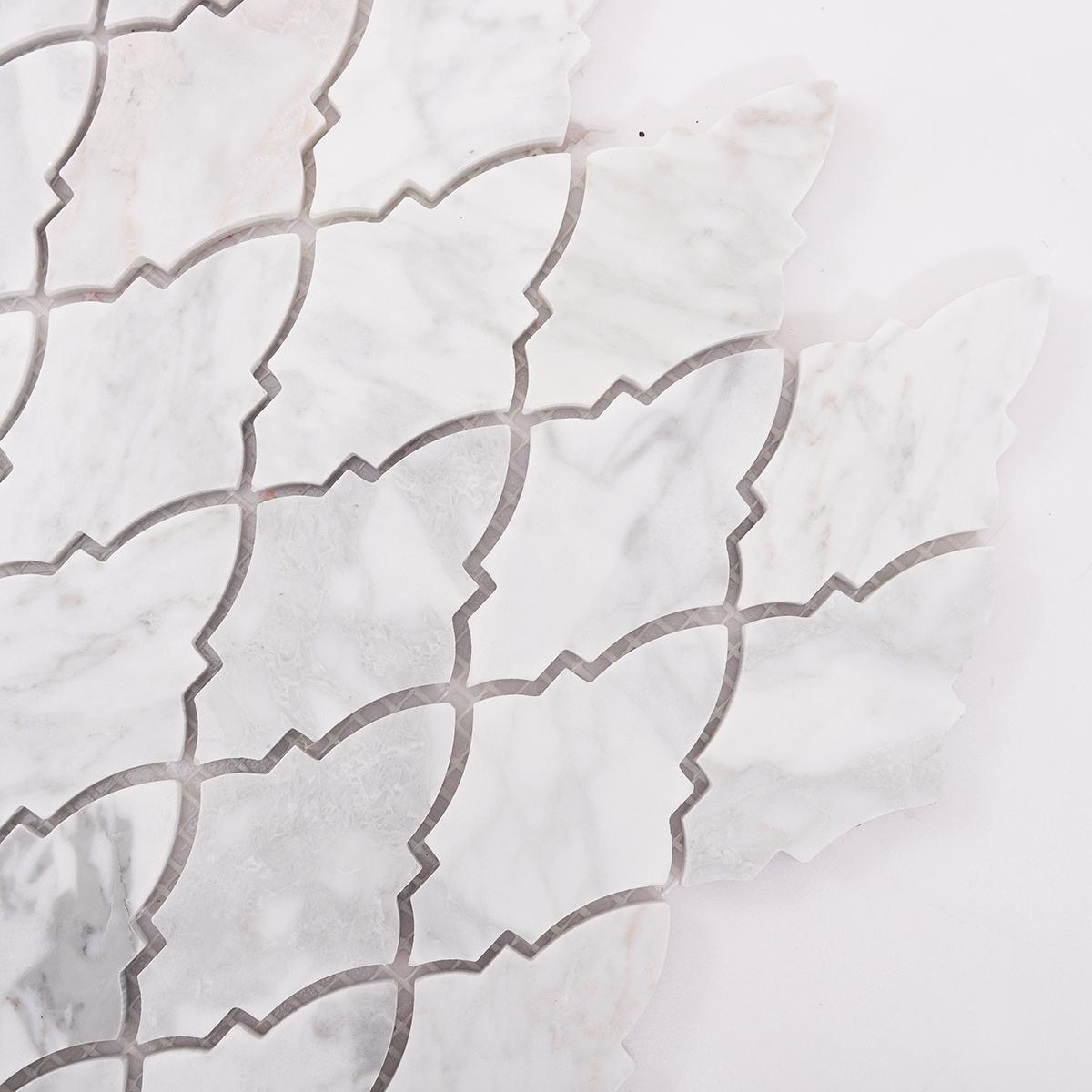 Arabesque Carrara White Polished Honed Marble Mosaic Tile — mosaic arabesque bằng đá marble trắng & trắng Carrara