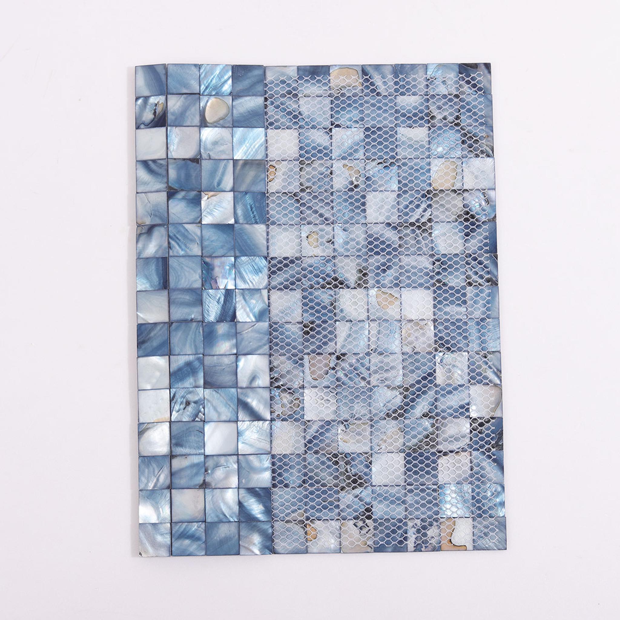 Iridescent Blue Mother of Pearl Square Mosaic — mosaic vuông bằng xà cừ xanh ánh ngọc