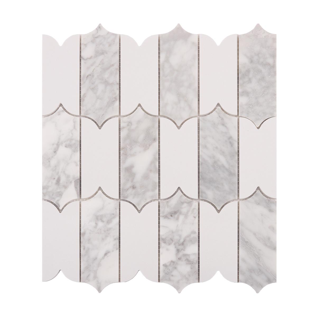 Scalloped Long Arabesque Mosaic Tile — mosaic vảy cá (fish scale) bằng đá marble trắng & trắng Carrara
