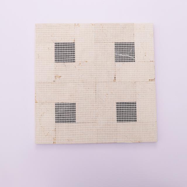 Beige and Black Basketweave Marble Floor Tiles — mosaic đan rổ (basketweave) bằng đá marble đen & beige