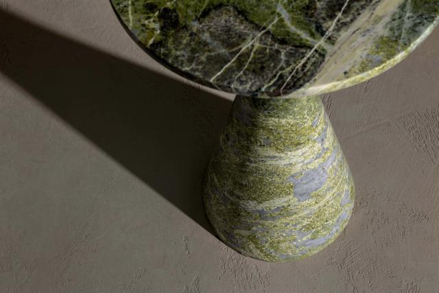 Đôn đá VI — nội thất đá Rochelle Stone