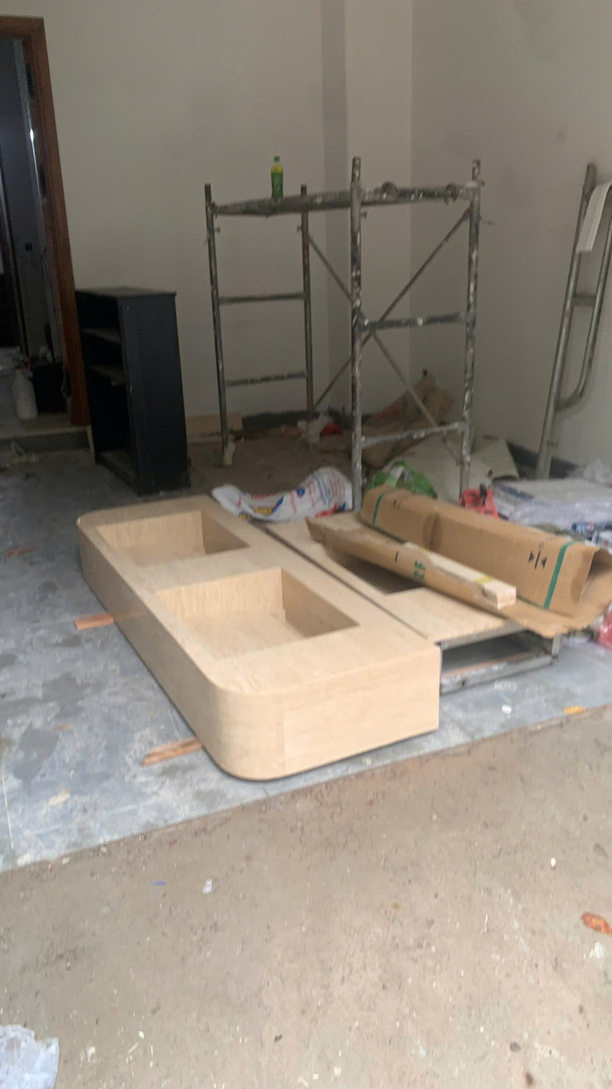 Bàn lavabo đôi đá nguyên khối — Travertine kem