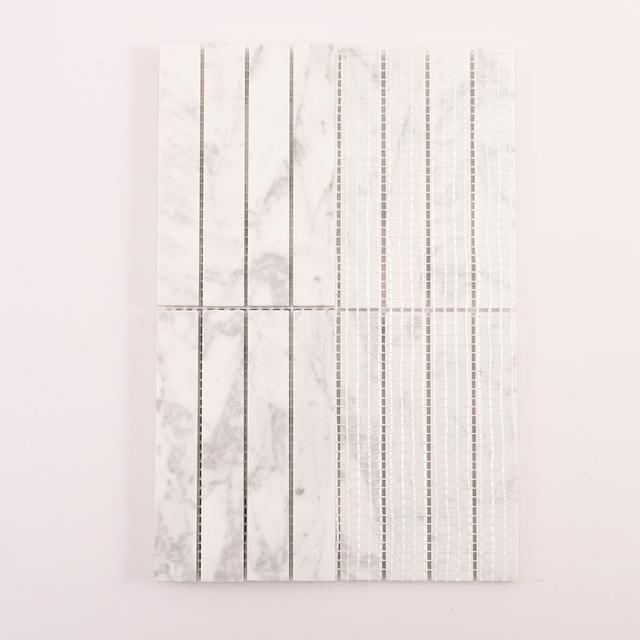 White Carrara Stacked Polished Marble Mosaic Tiles — mosaic thanh dài (linear) bằng đá marble trắng & trắng Carrara