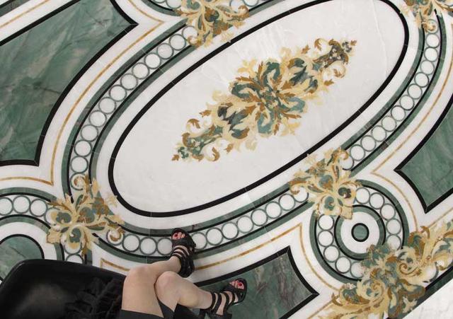 Hoa văn đá khảm marble Emerald — Rochelle Stone