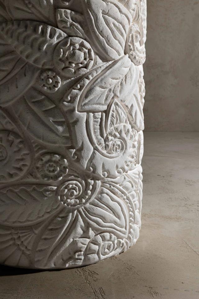 Lavabo đá nguyên khối tròn V — nội thất đá Rochelle Stone