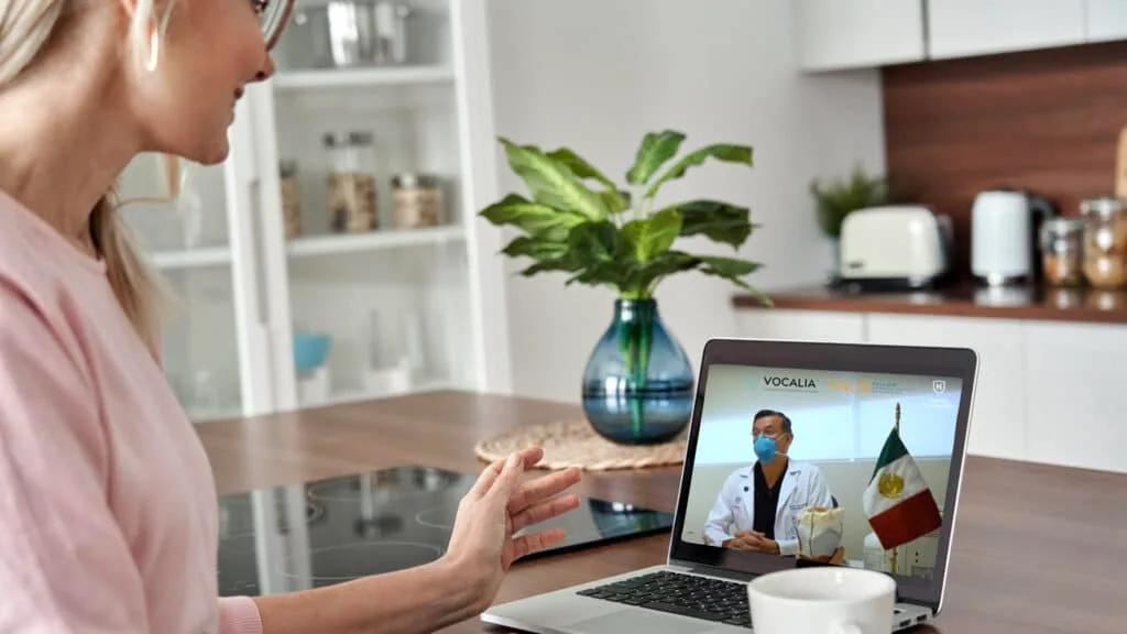 Otorrinolaringólogo en línea. Las consultas médicas en línea de Otorrinolaringología (también llamada telemedicina, teleconsulta, visita médica en línea, consulta médica virtual, etc...) son una manera conveniente de programar una cita con nuestro equipo de Laringólogos, desde la comodidad de su hogar.