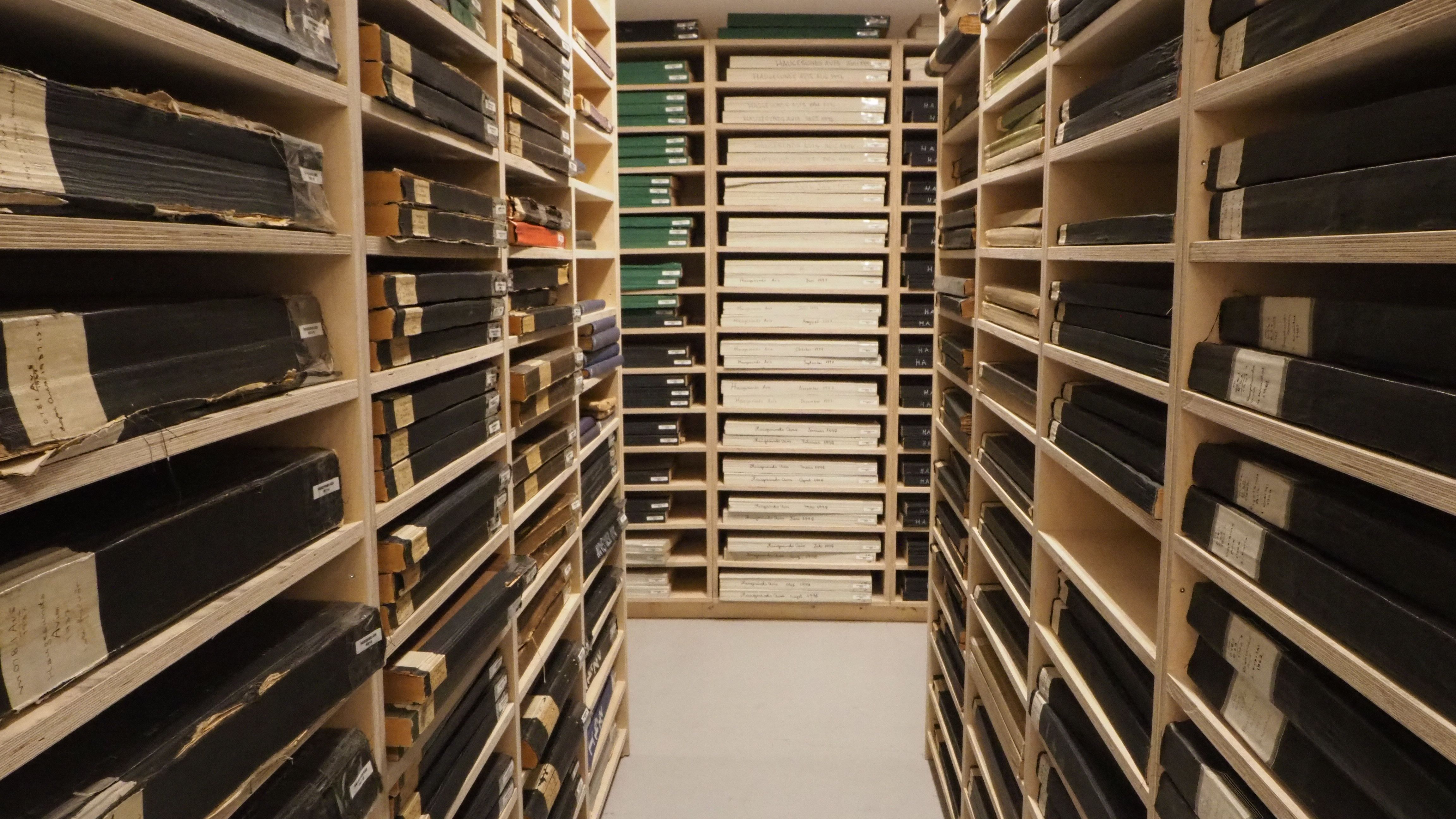Lokalhistorisk samling | Haugesund folkebibliotek