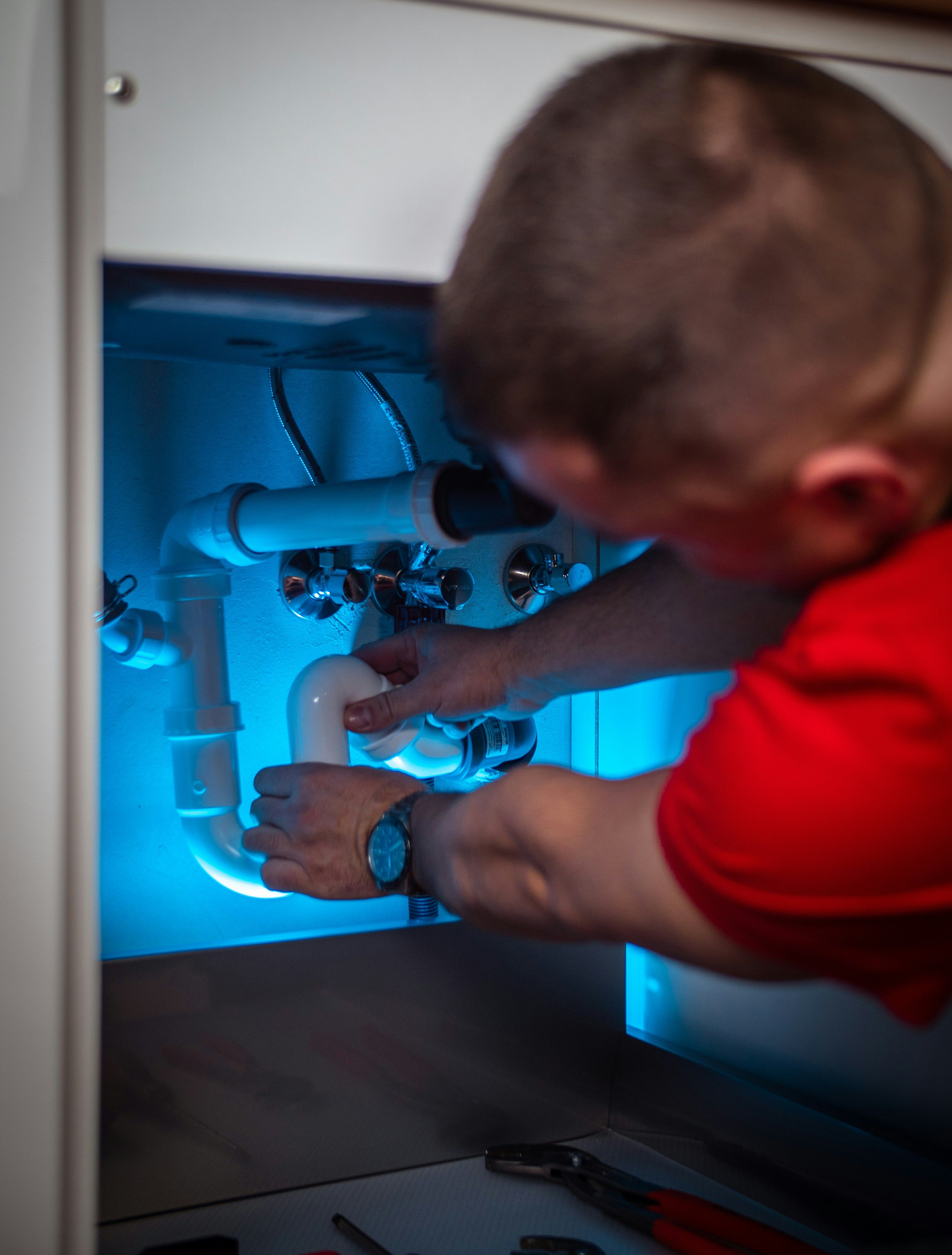 AI for Plumbers: A Smarter Way to Book More Jobs