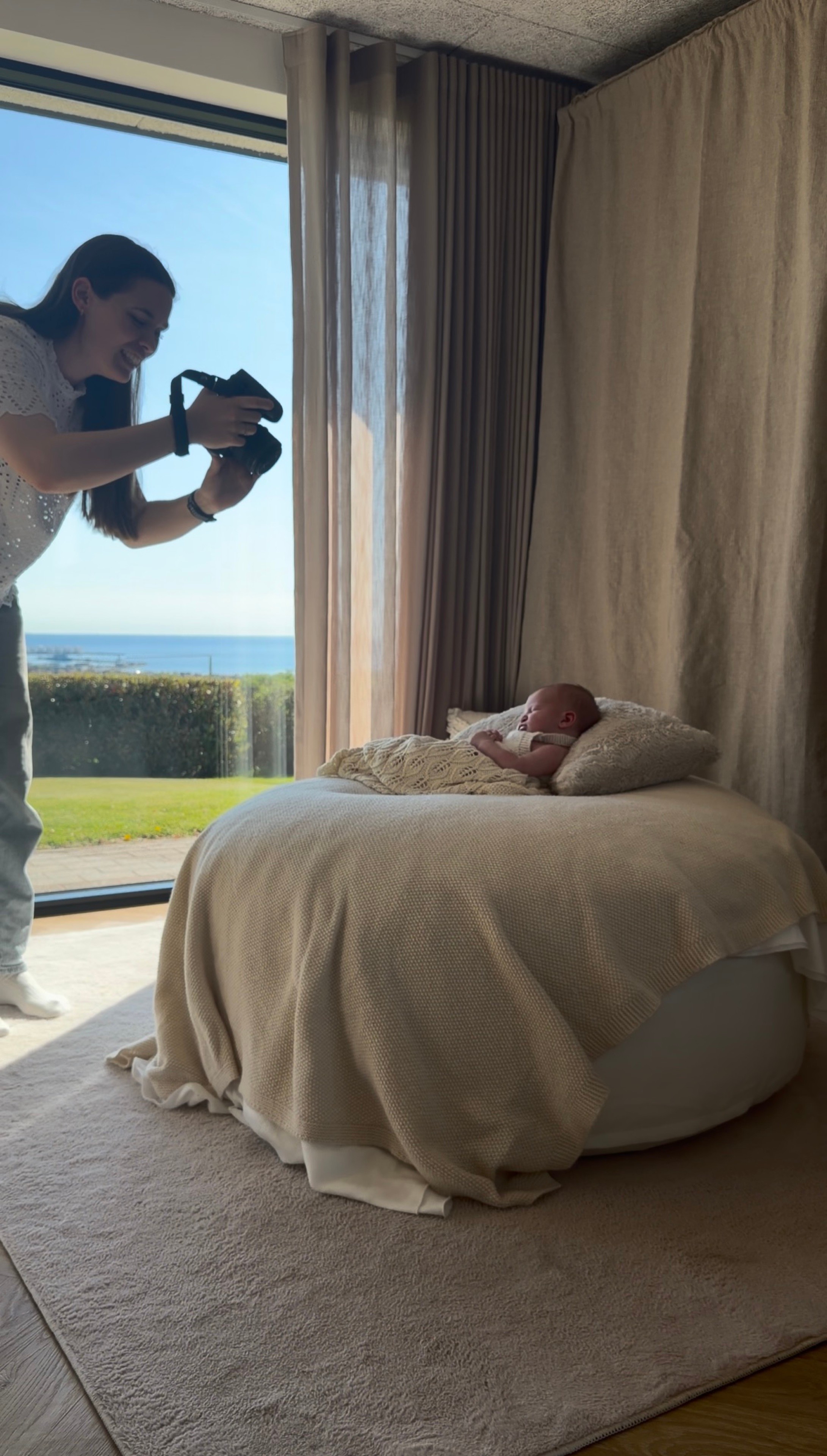 Nyfødt fotografering i hjemmestudie i Frederikshavn