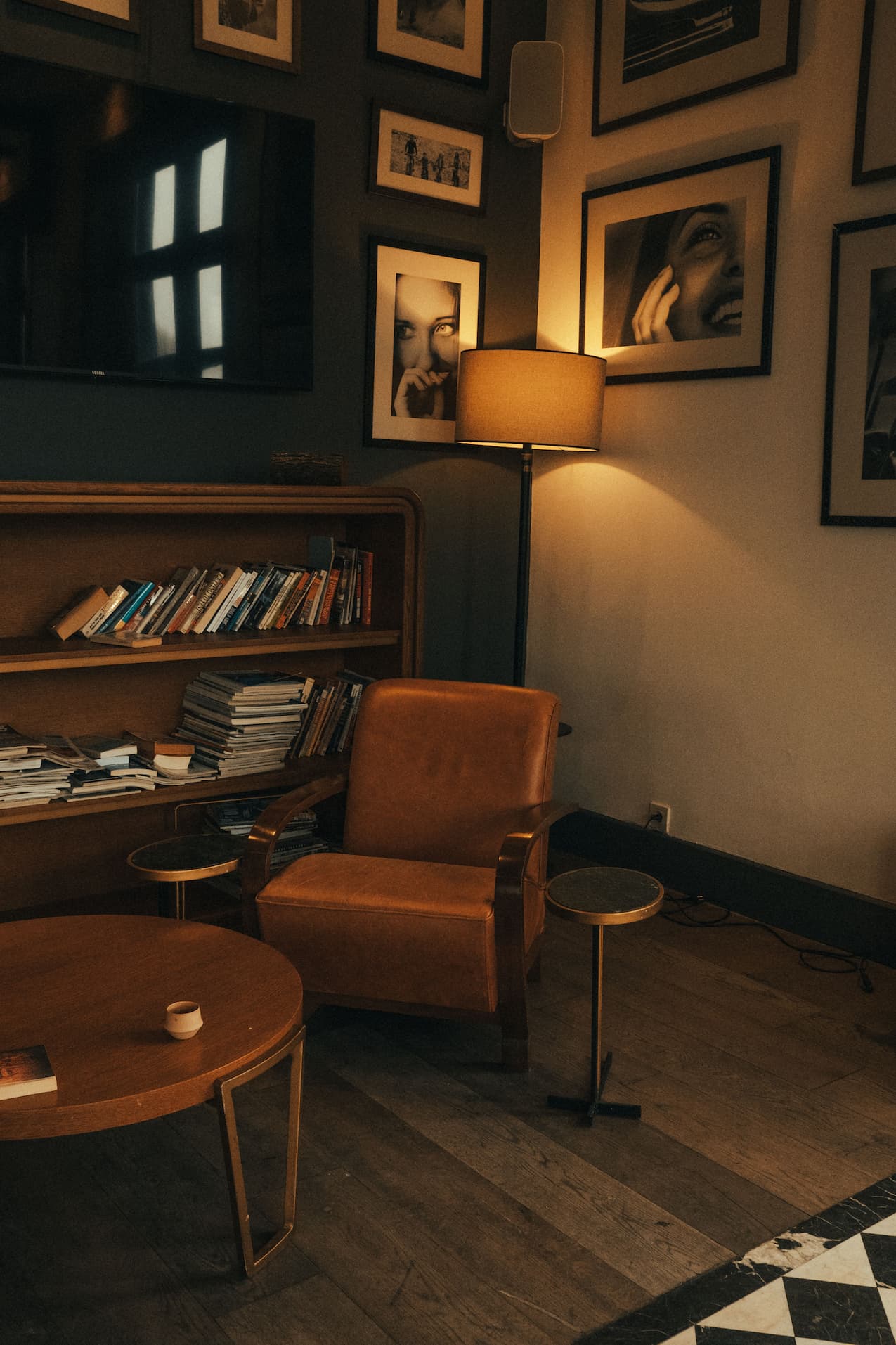 How to Build a Reading Corner That Makes You Actually Want to Sit in It