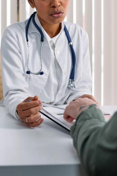 10 Things Your Doctor Knows That Nobody Ever Actually Tells You