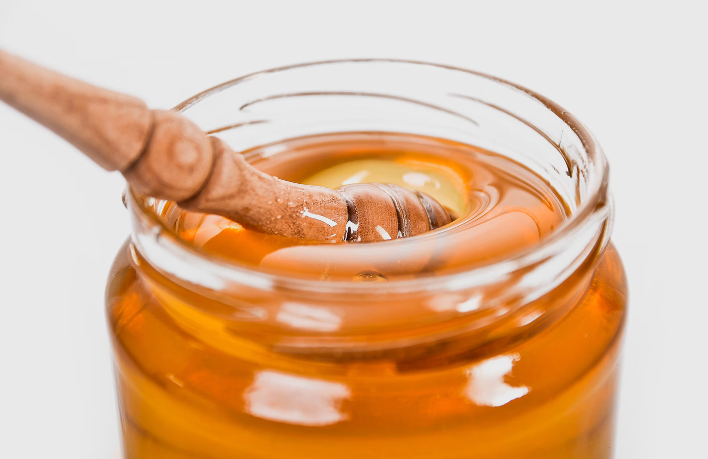 10 Honey Facts That Make It One of the Strangest Foods on Earth