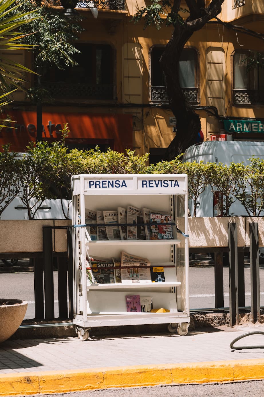 How to Get Into Long-Form Journalism and Know Where to Find It