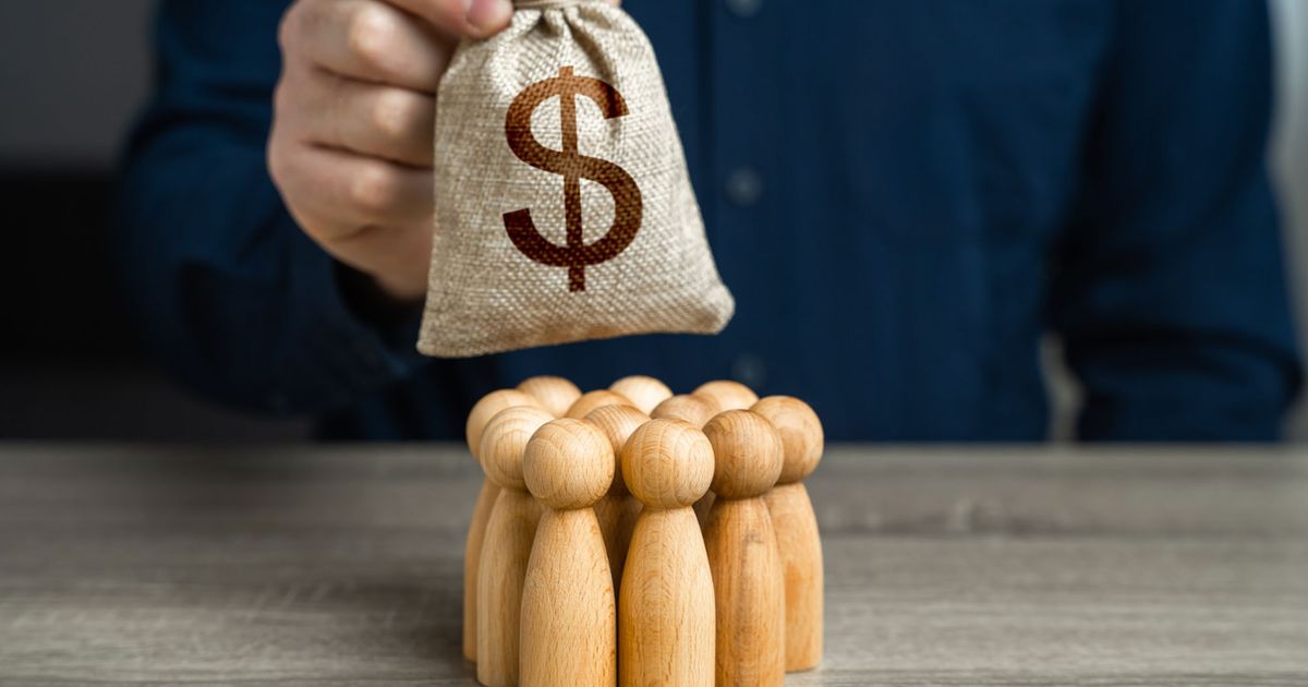 What is Compounding interest?