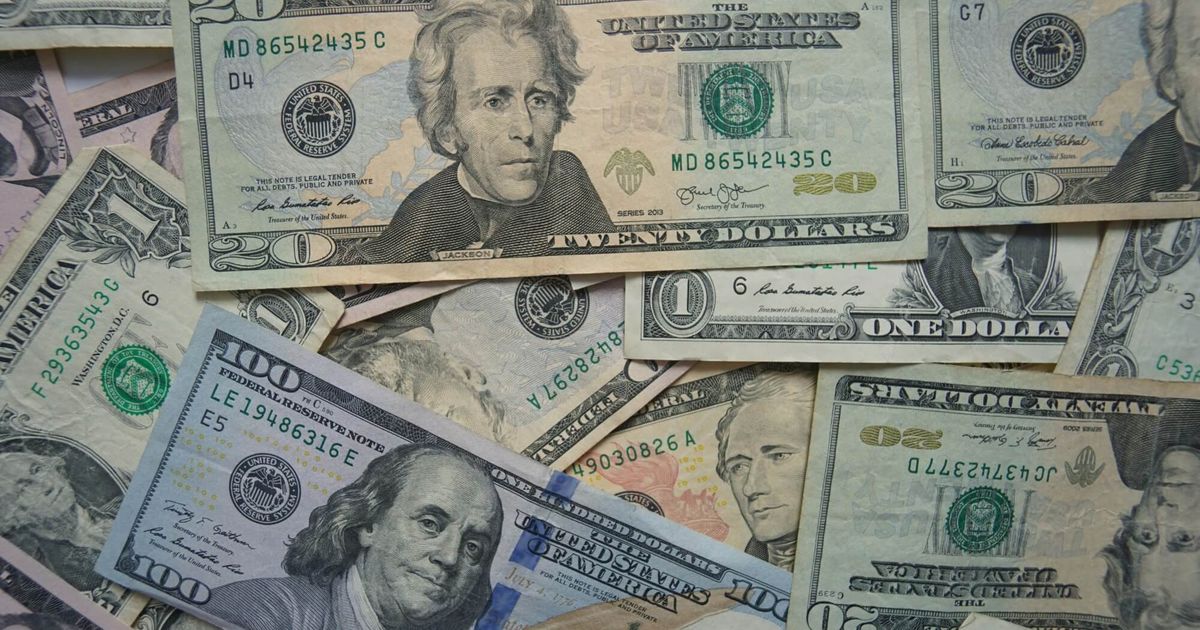 How Debt Affects Your Creditworthiness