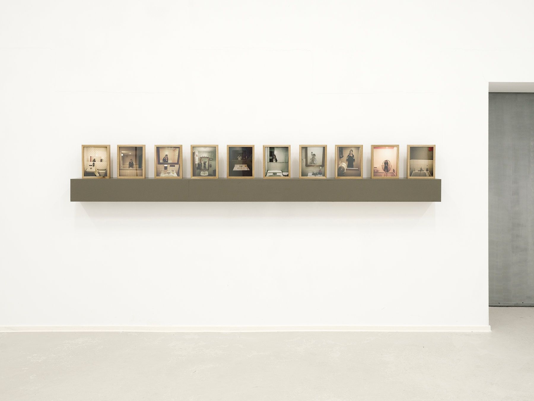 Casa Scânteii — Look at You. Now — installation view 3