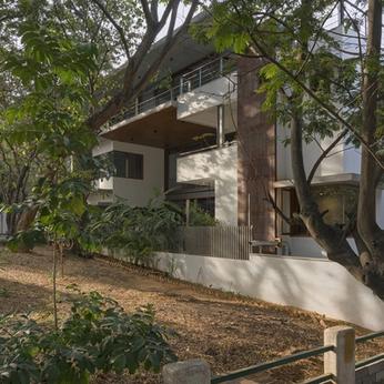 Luxury Residence in RMV 3