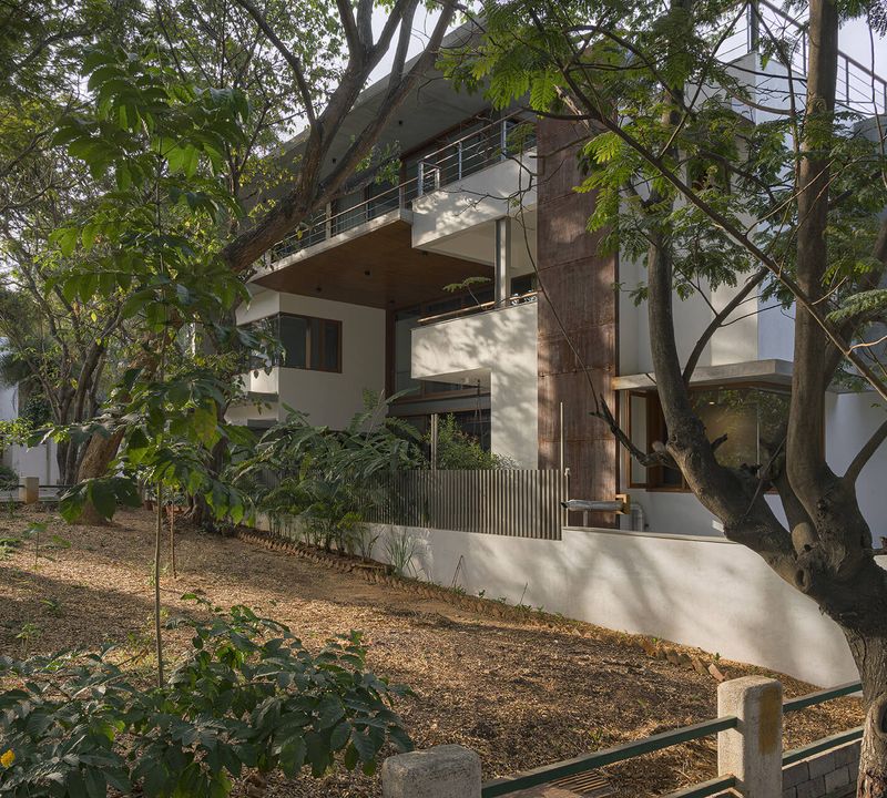 Luxury Residence in RMV