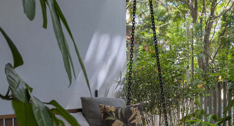 Luxury Residence in RMV 2